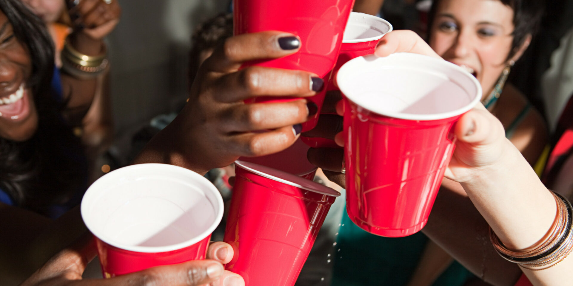What to Expect at College Parties | StartSchoolNow